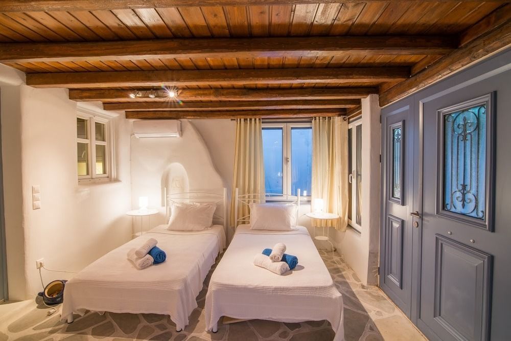 Villa Pleiades Ornos  Zewnętrze zdjęcie